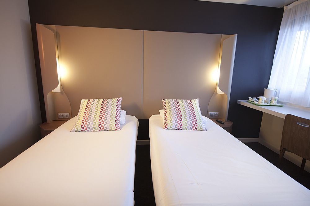 Hotel Campanile Clermont-ferrand ~